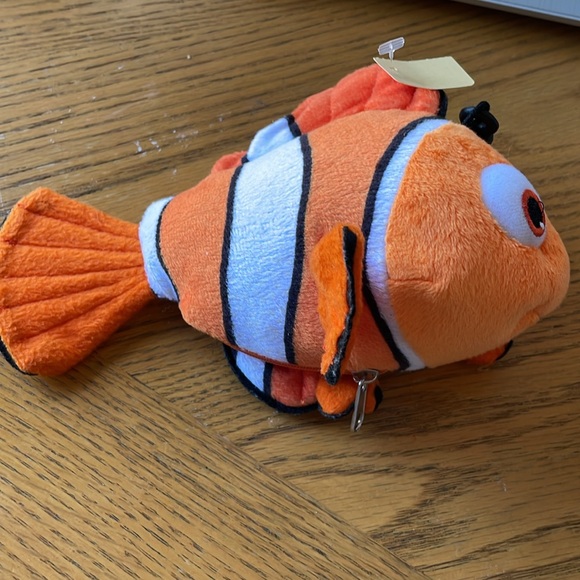 Disney Pixar FINDING DORY Nemo Clown Fish plush clip w/Tag 7"...zipper pocket - Picture 3 of 4